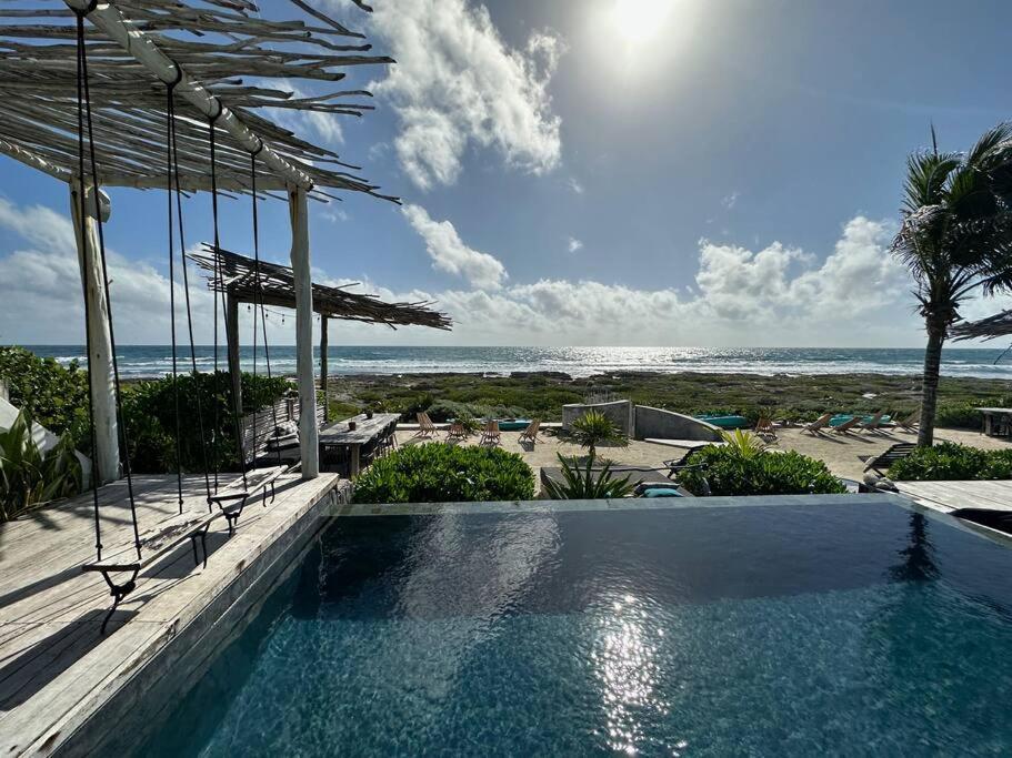 Tulum Beachfront Villa I'Ik By Casa Xuul Tulum Exterior photo
